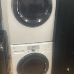 WASHER AND GAS DRYER SET
