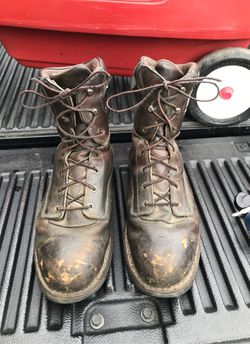 Red wings boots