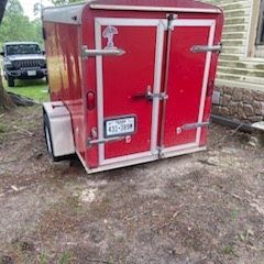 Enclosed trailer Model 2009!