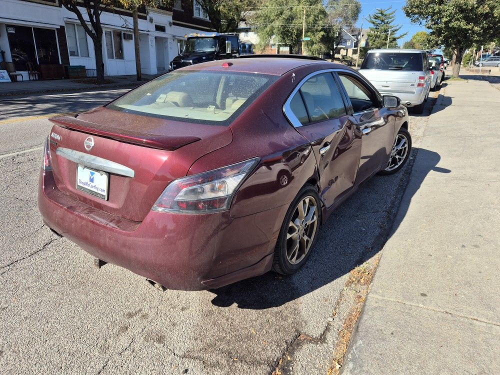 2010 Nissan Maxima