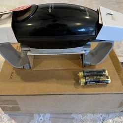 Cook’s Essentials Jar Opener with Batteries