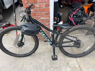 Specialized Rockhopper 27.5