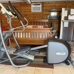 Precor 5.33 Eliptical retails  over $1,000