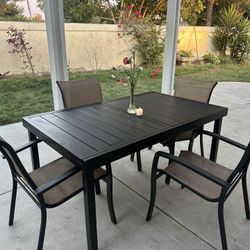 Table And Chairs 