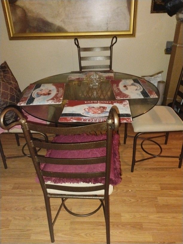 Dinette Table Set
