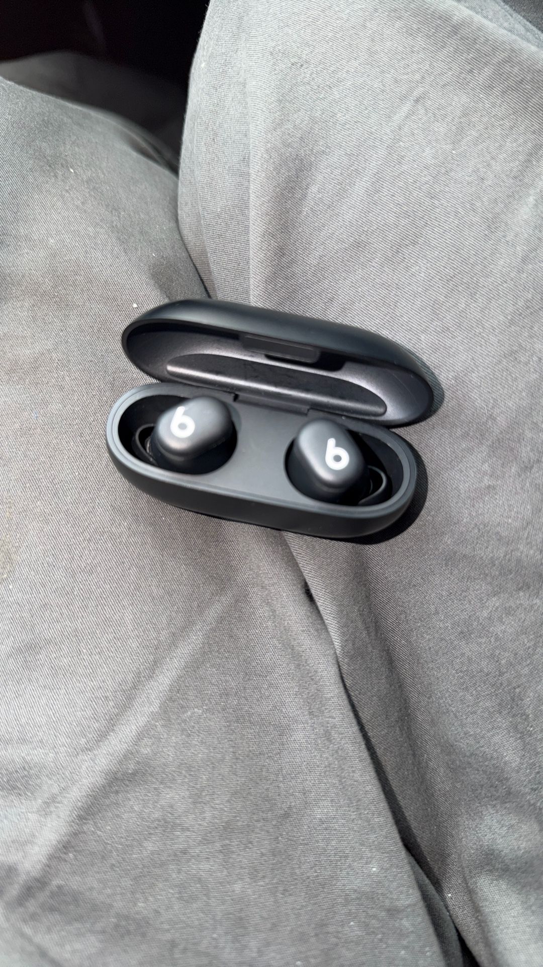 Beats Solo Wireless Headphones