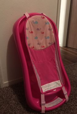 Pink baby bath tub