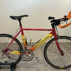 Gorgeous Quintana triathlon (Like New) Road bike, Free stuff included 