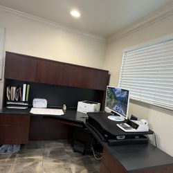 Large, 6 by 7 Solid  L Shape Desk