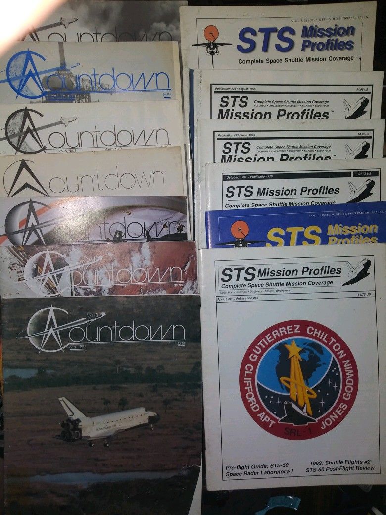 COUNTDOWN MAGAZINES & STS MISSION PROFILE MAGAZINES