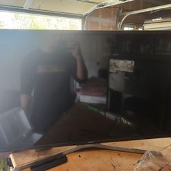 Broken 44 Inch Tv