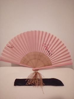 Vintage Hand-painted Chinese Silk And Bamboo Hand Fan