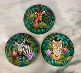 Sakura jungle plates. Set of 3. Giraffe, zebra, tiger