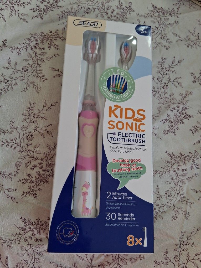 New 3+ to 12 Years Kids Electrical Toothbrush with Replacement Heads