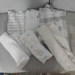6 muslin swaddles