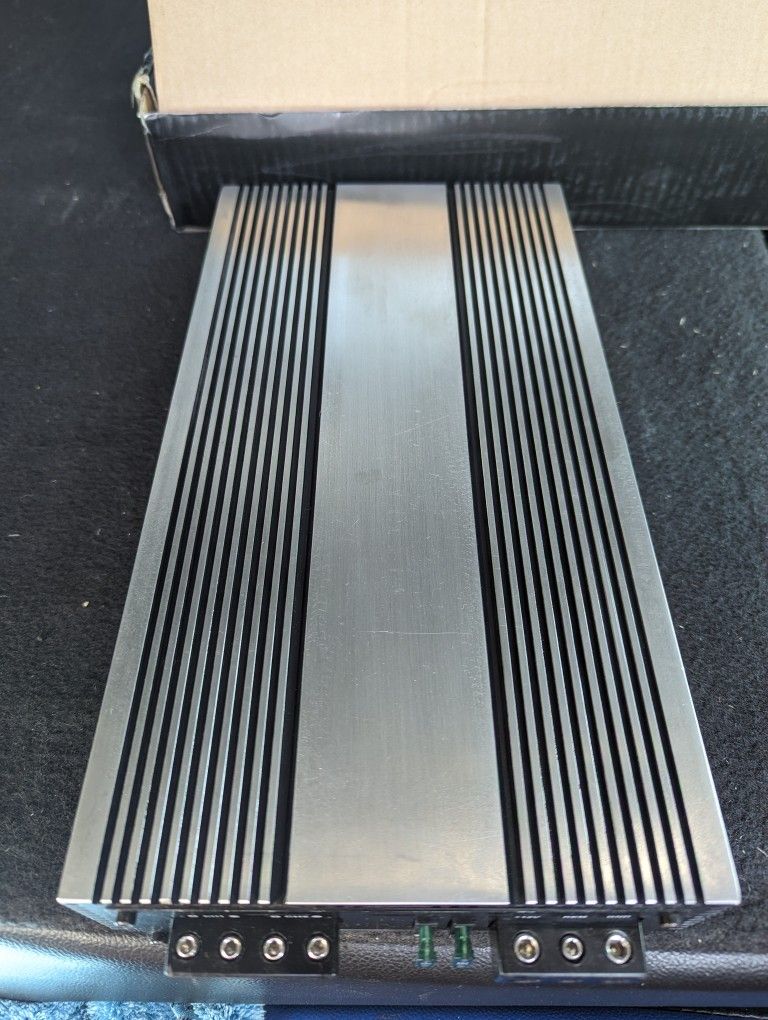 DD Audio Class AB 2-Channel An Amp