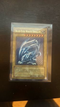 Yu Gi Ho! Blue eyes white dragon