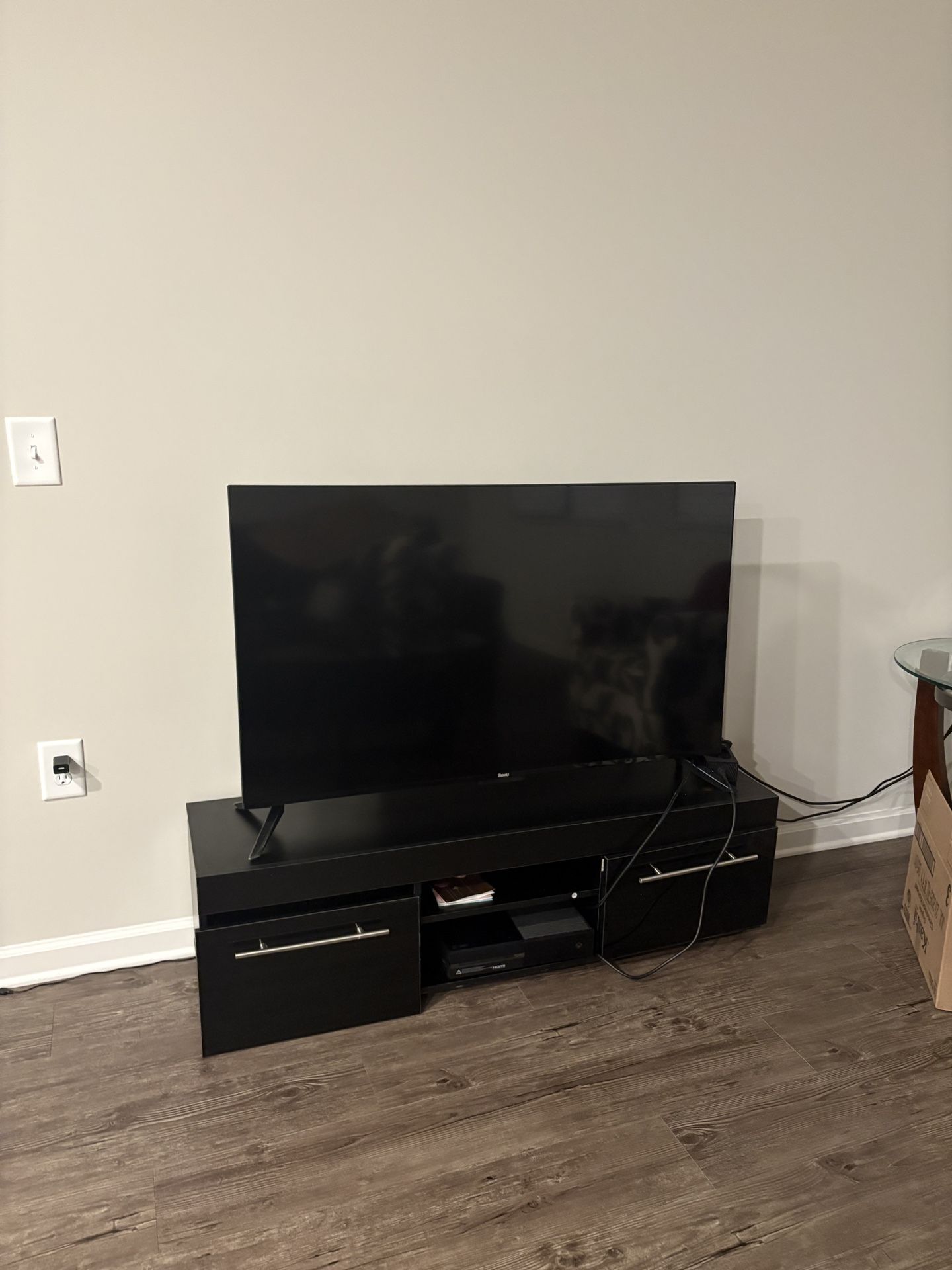 55 inch tv with tv stand