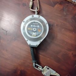 GUARDIAN FALL PROTECTION 10915 Halo Cable SRL Self-Retracting Lifeline With Snap Hook, Swivel Top and Carabiner, 130 to 310 lb Load Capacity, 30 ft L,