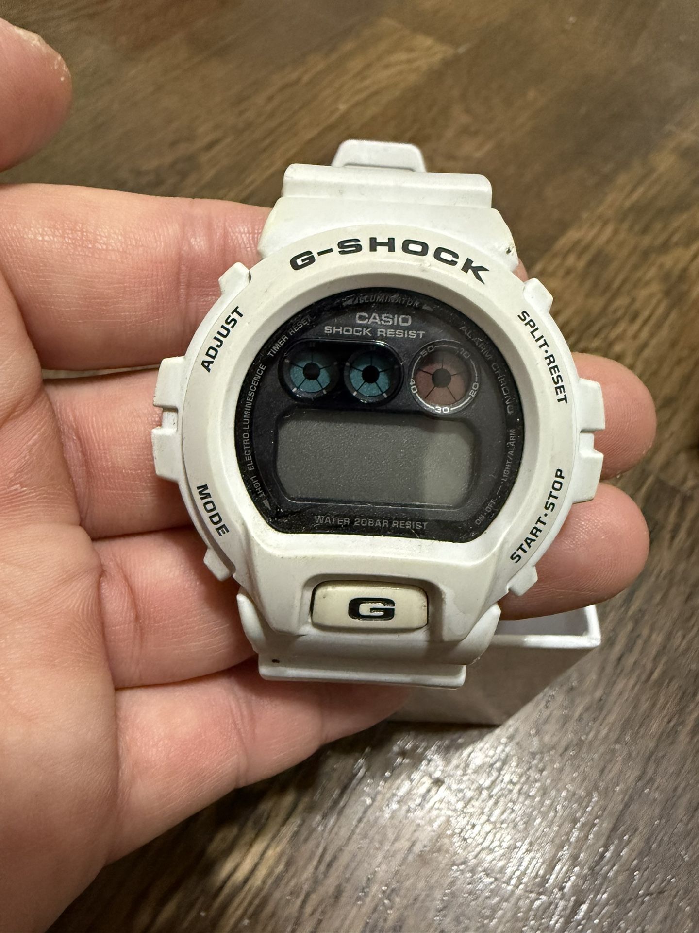 White G Shock