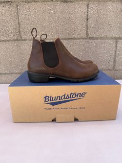 Blundstone 1970 leather short boot womens size 6