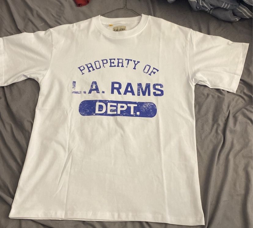 La Rams Gallery Dept T Shirt Size Small (fits Like Medium)