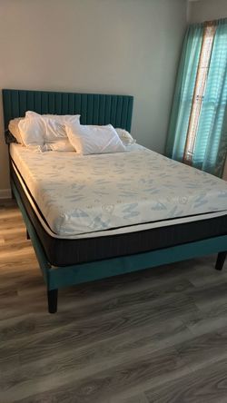 Bed, mattress, & Topper