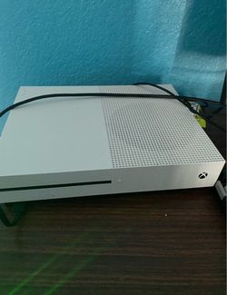 Xbox One s (Read Description