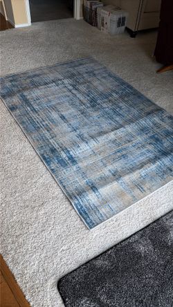 4’ X6’  New Rug