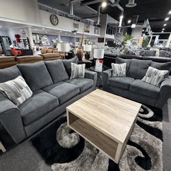 2 PC SOFA AND LOVESEAT 