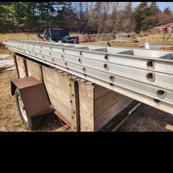 Aluminum Extension Ladder 24/28/30/32$200-349