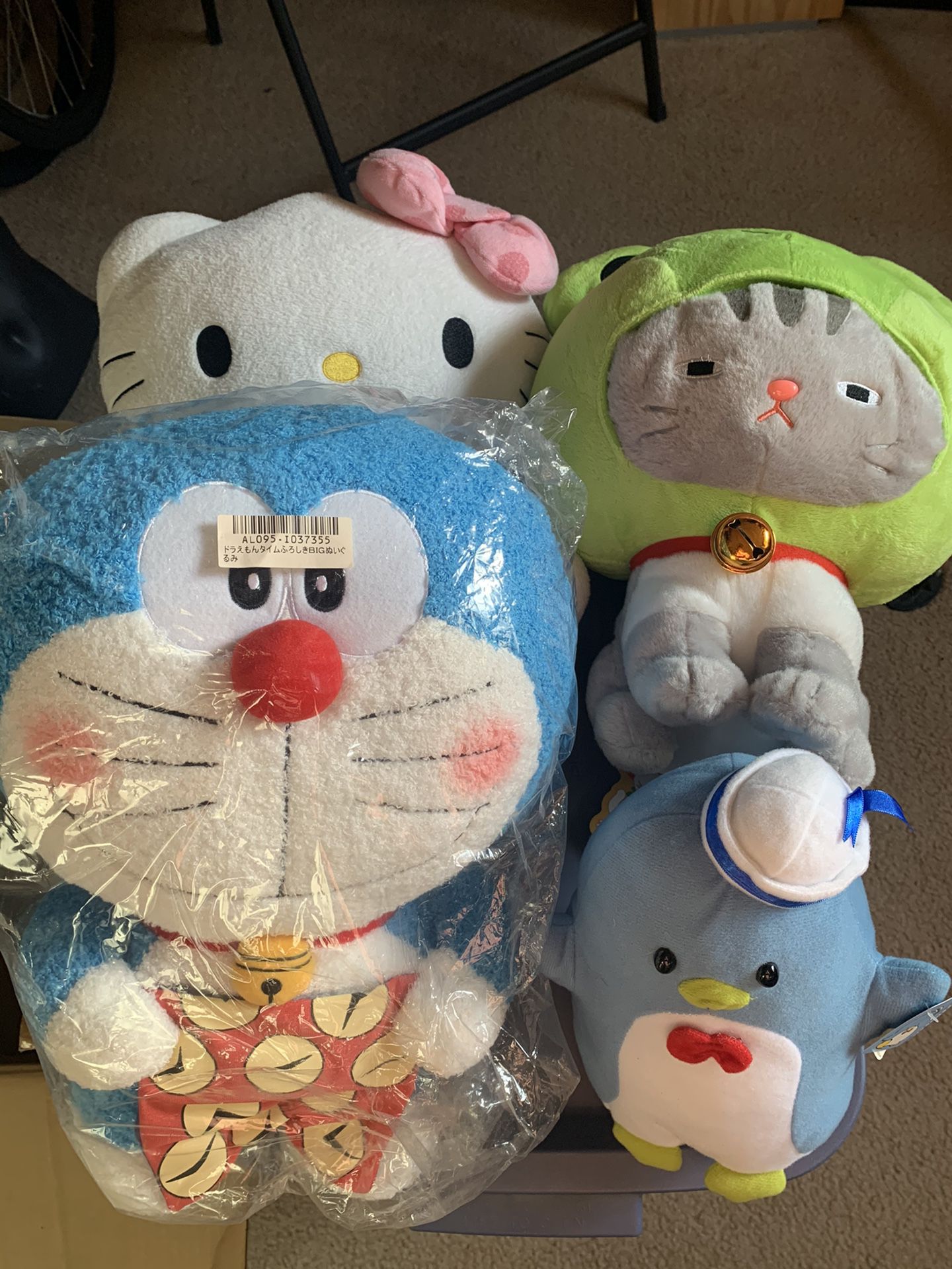 Hello kitty doraemon stuffed animals