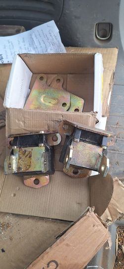 Sbc Chevrolet 72 Older Cars Oly Utherthane Motor Mounts 1 Pair New.35th Ave And McDowell Phx