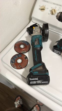 X lock grinder w battery , 2 hammer drills 18v 1/2 inch with batteries 5.0