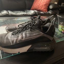 Nike Air Max Size 9