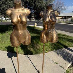 Two Female Mannequinn’s 