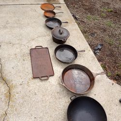 8 Cast Iron Cook Pieces, Different Sizes
