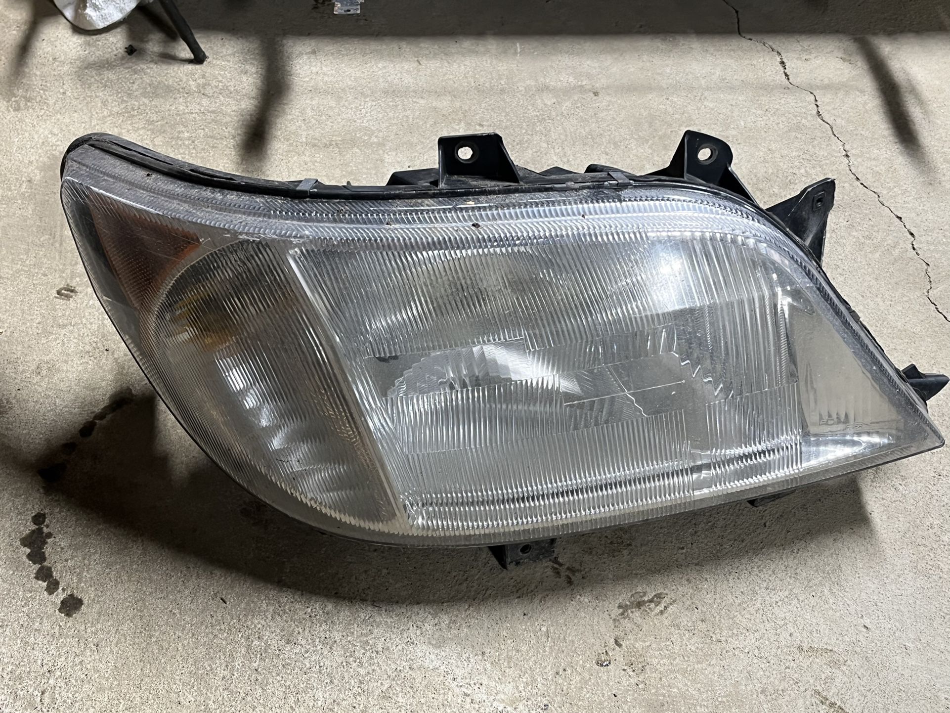 Parts For Sprinter Van 2003-2006 Mercedes Dodge Freightliner Sprinter Parts