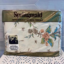 One vintage 70s Springmaid Queen Fitted Bed Sheet Metropolitan Museum of Art Newburyport New Pkg New old stock in unopened package