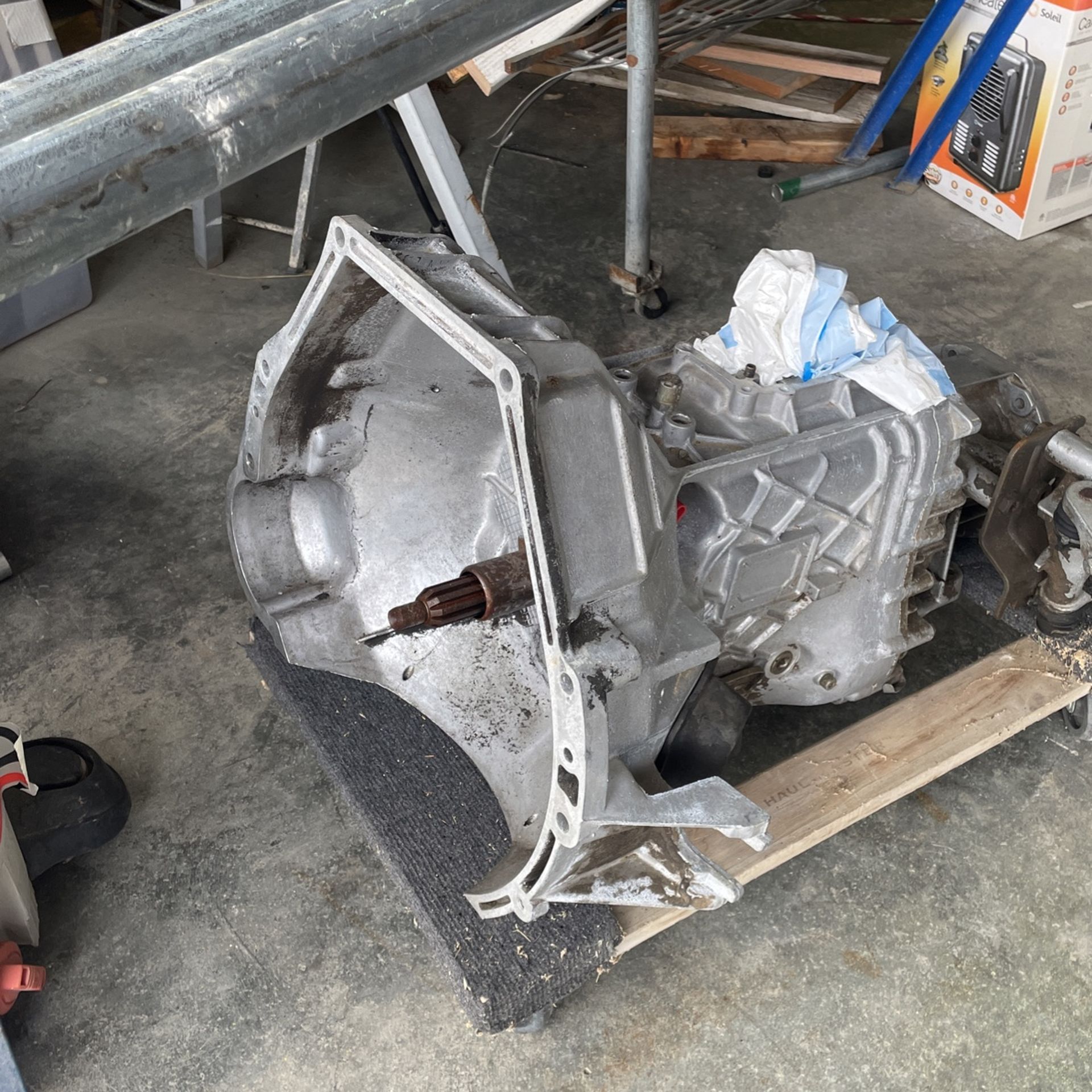 Ford Super Duty Z F 5 Speed Transmission 87-98