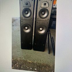 Venturi V830 Tower Speakers