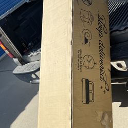 Brand New. 8” King Size MemoryFoam Mattress. Medium Feel. Ashley Brand