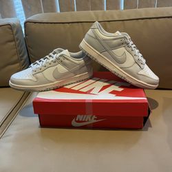 Nike dunk low sail light bone size 9 men