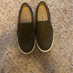 Steve Madden Slip On Shoe