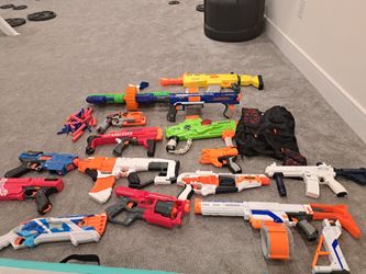 Assortment Of Nerf Guns BEST OFFER