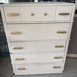 White 5 Drawer Dresser 