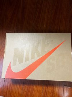 Nike SB Dunk Low Pro - Triple White (DeadStock)