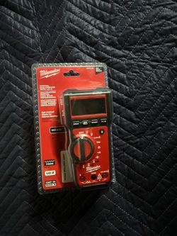 BRAND NEW Milwaukee 2217-20 Digital Multimeter w/ Lo-Z & True RMS - Sealed!