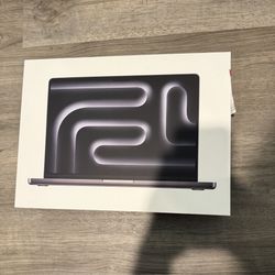 2024 Mac book pro m4pro chip ($1,999 Version ) 
