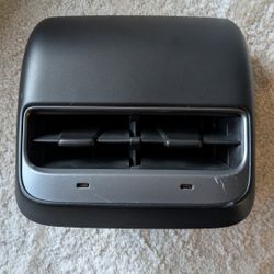 Tesla Model 3 OEM Rear Vent Assembly (1111072-00-E)